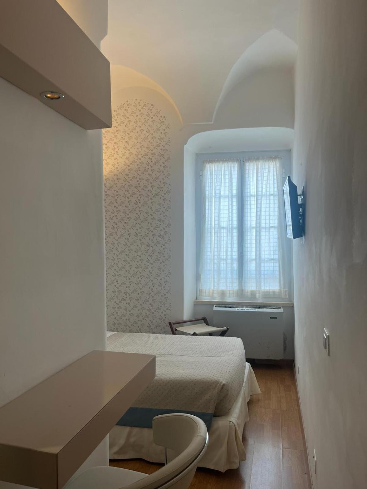 Hotel Melograno Spotorno Exterior photo